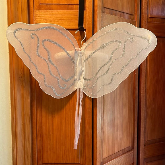 White Pixie Halloween 2 piece costume,used as Angel for Christmas pageant - Picture 6 of 12